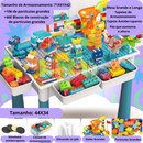 Mesa com Blocos de Construção Educativos